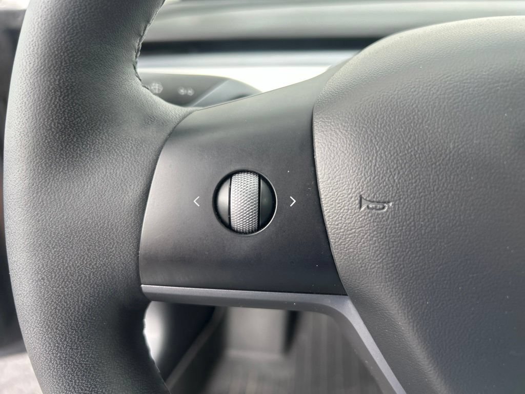 Used 2021 Tesla Model 3 Performance AWD/4WD image 21