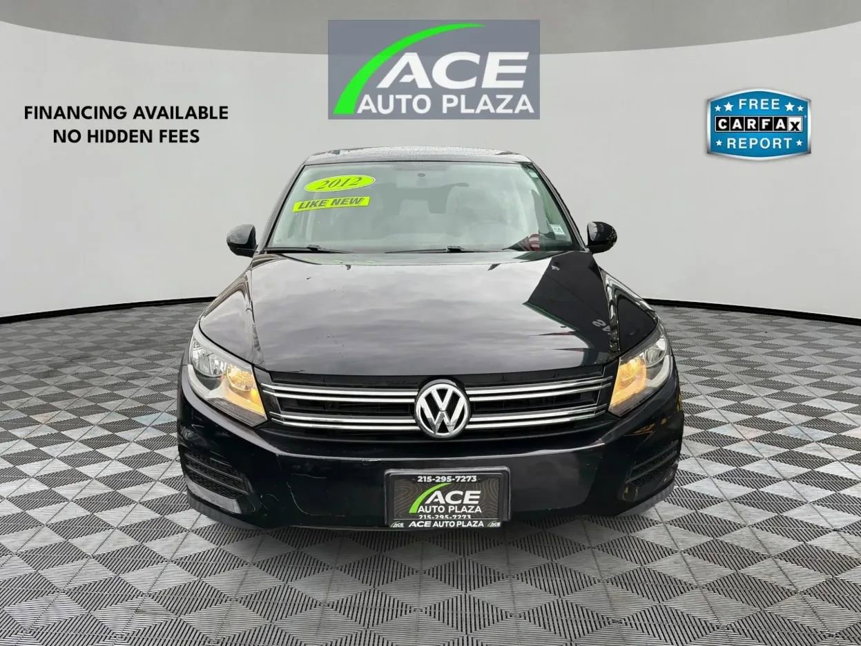 Used 2012 Volkswagen Tiguan S image 3