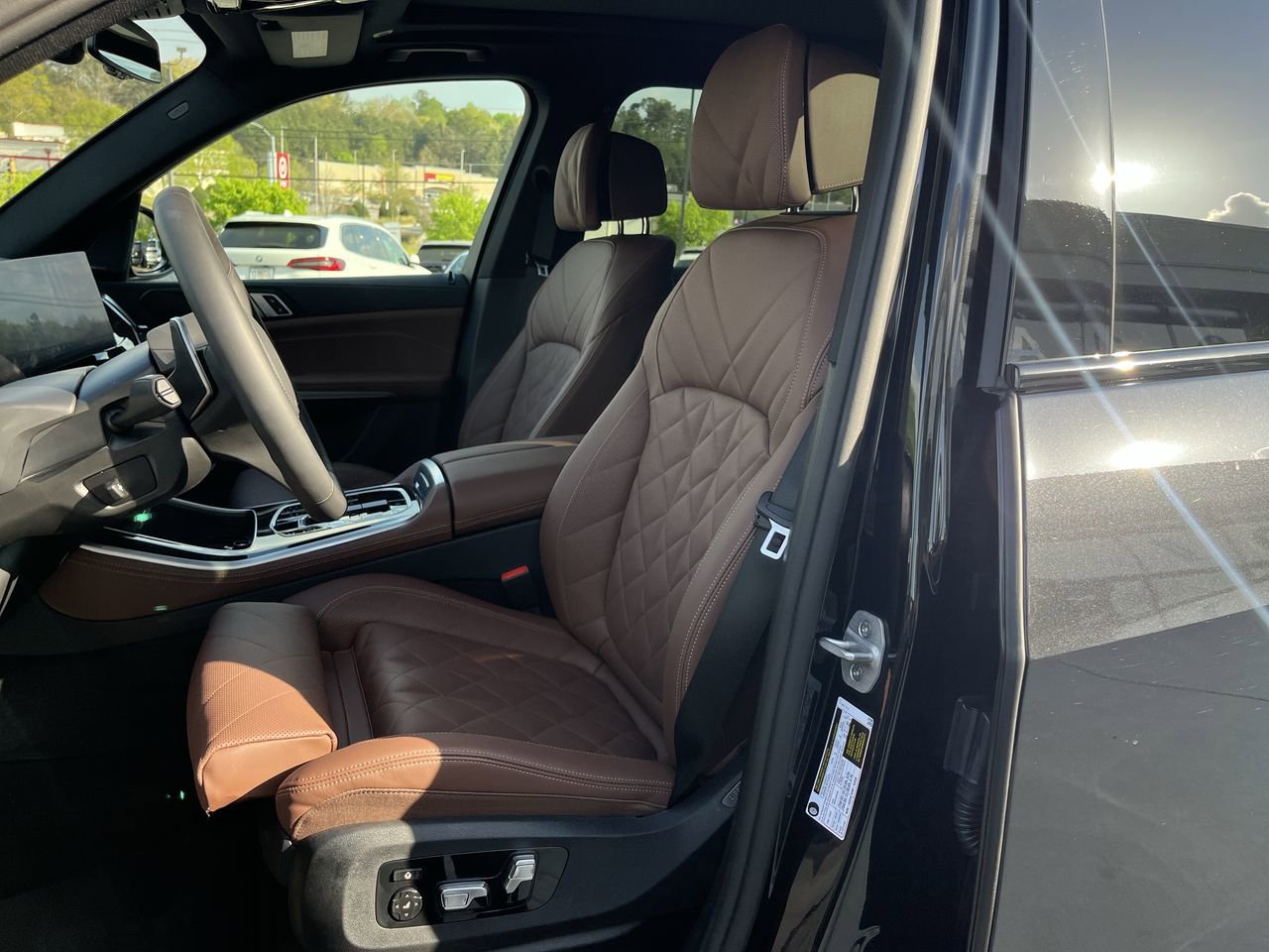 Certified 2025 BMW X5 sDrive40i w/ M Sport Package image 14