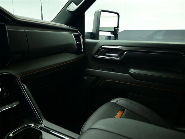 Used 2024 GMC Sierra 3500 AT4 w/ AT4 Premium Plus Package image 29