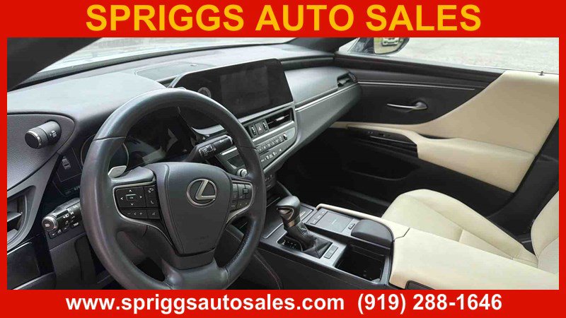 Used 2022 Lexus ES 350 w/ Premium Package FWD image 8