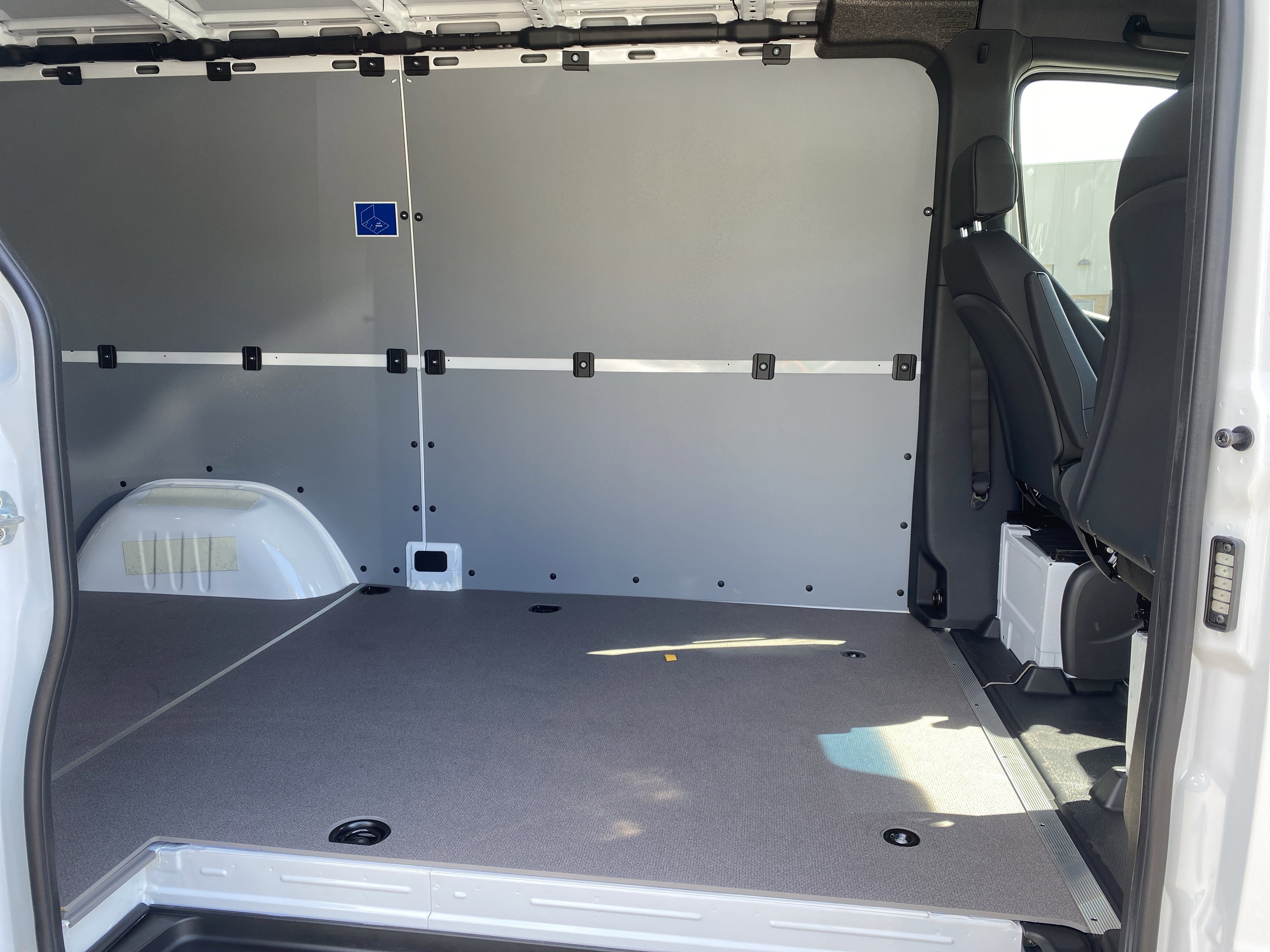 New 2025 Mercedes-Benz Sprinter 2500 image 22