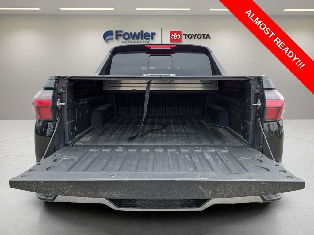 Used 2023 Hyundai Santa Cruz Limited w/ Cargo Package image 27