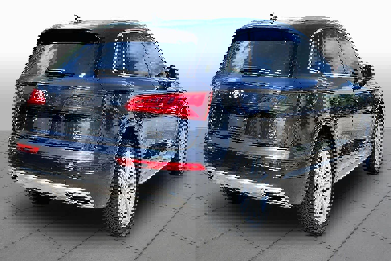 Used 2018 Audi Q5 2.0T Premium Plus image 13