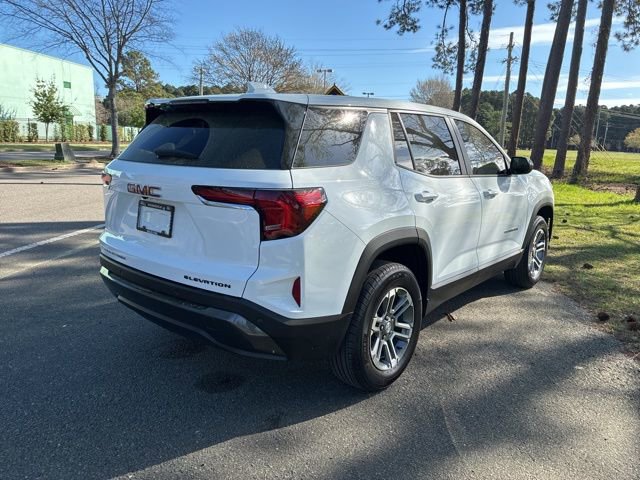 Used 2025 GMC Terrain Elevation image 3