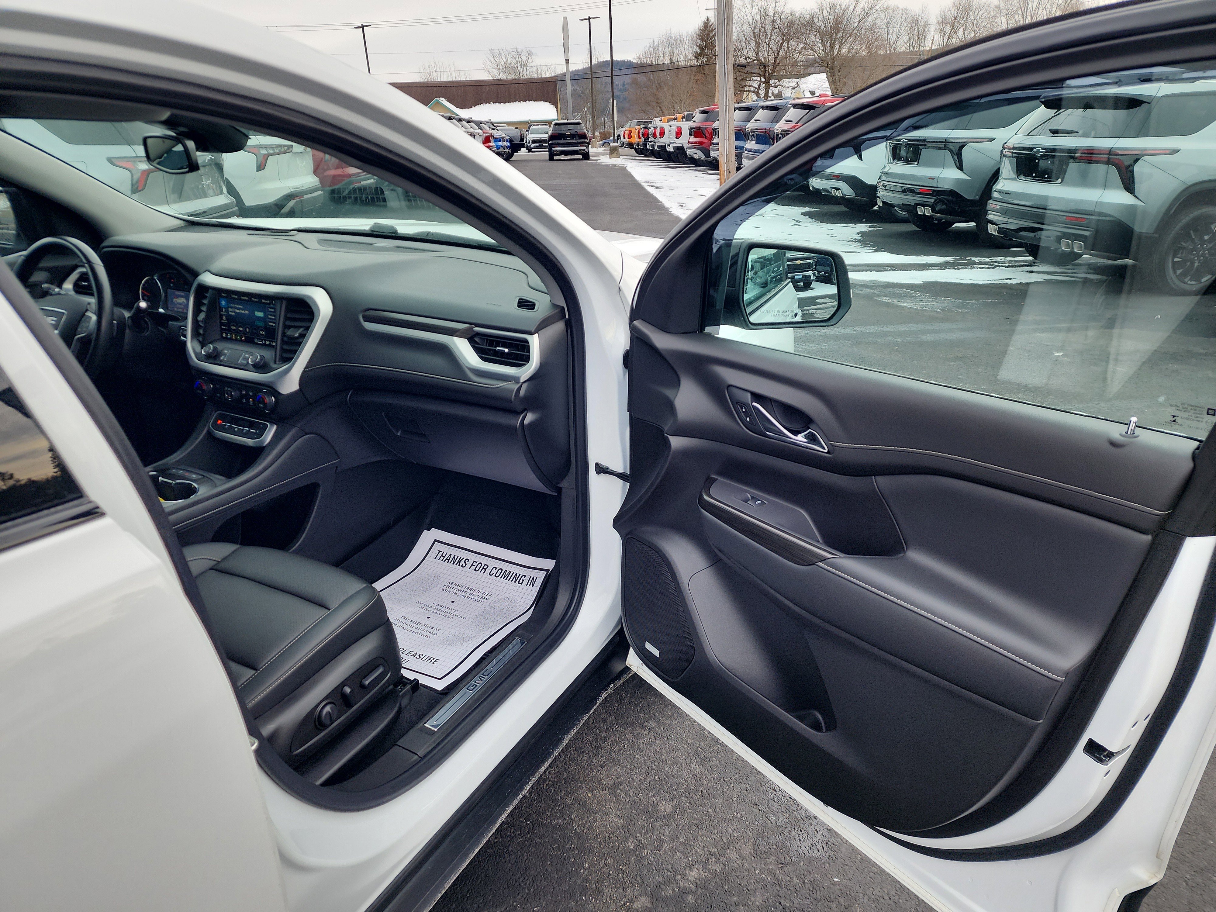 Certified 2022 GMC Acadia SLT w/ Elevation Edition image 36