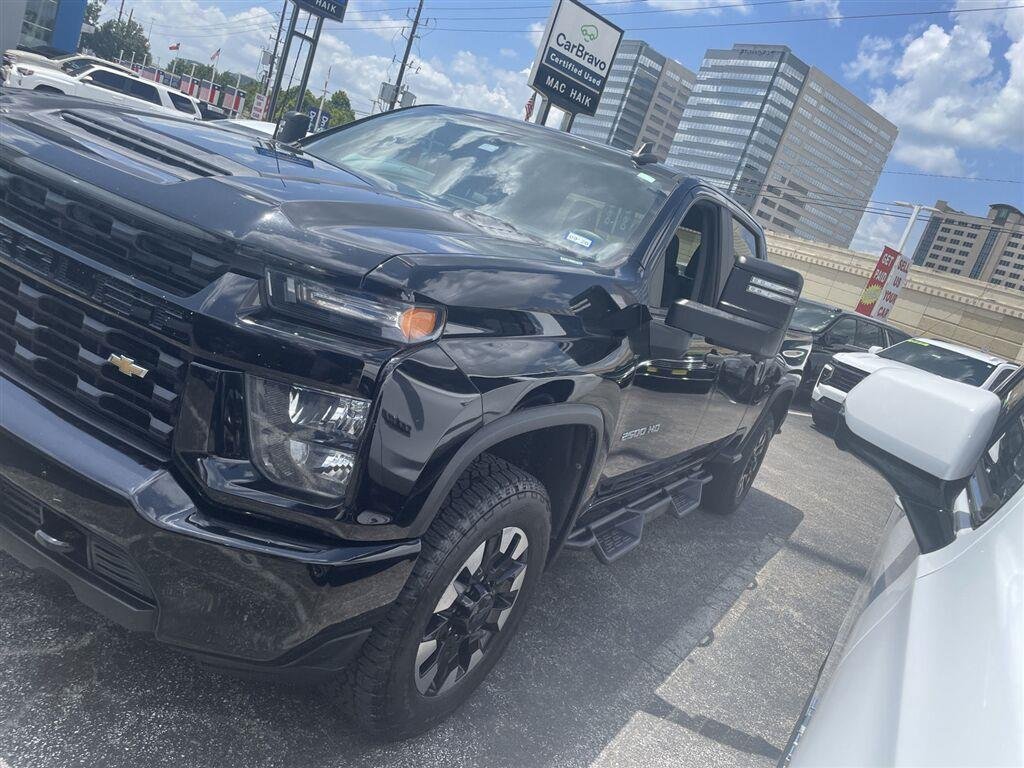 Used 2020 Chevrolet Silverado 2500 Custom w/ Custom Value Package AWD/4WD image 1