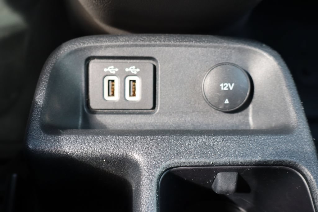 Used 2020 Ford Transit Connect XL FWD image 11