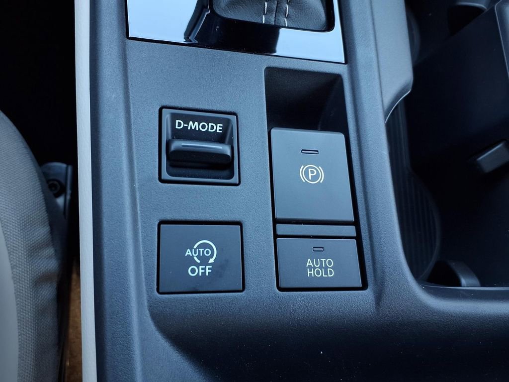 New 2026 Nissan Sentra SL w/ Floor Mat Package image 17