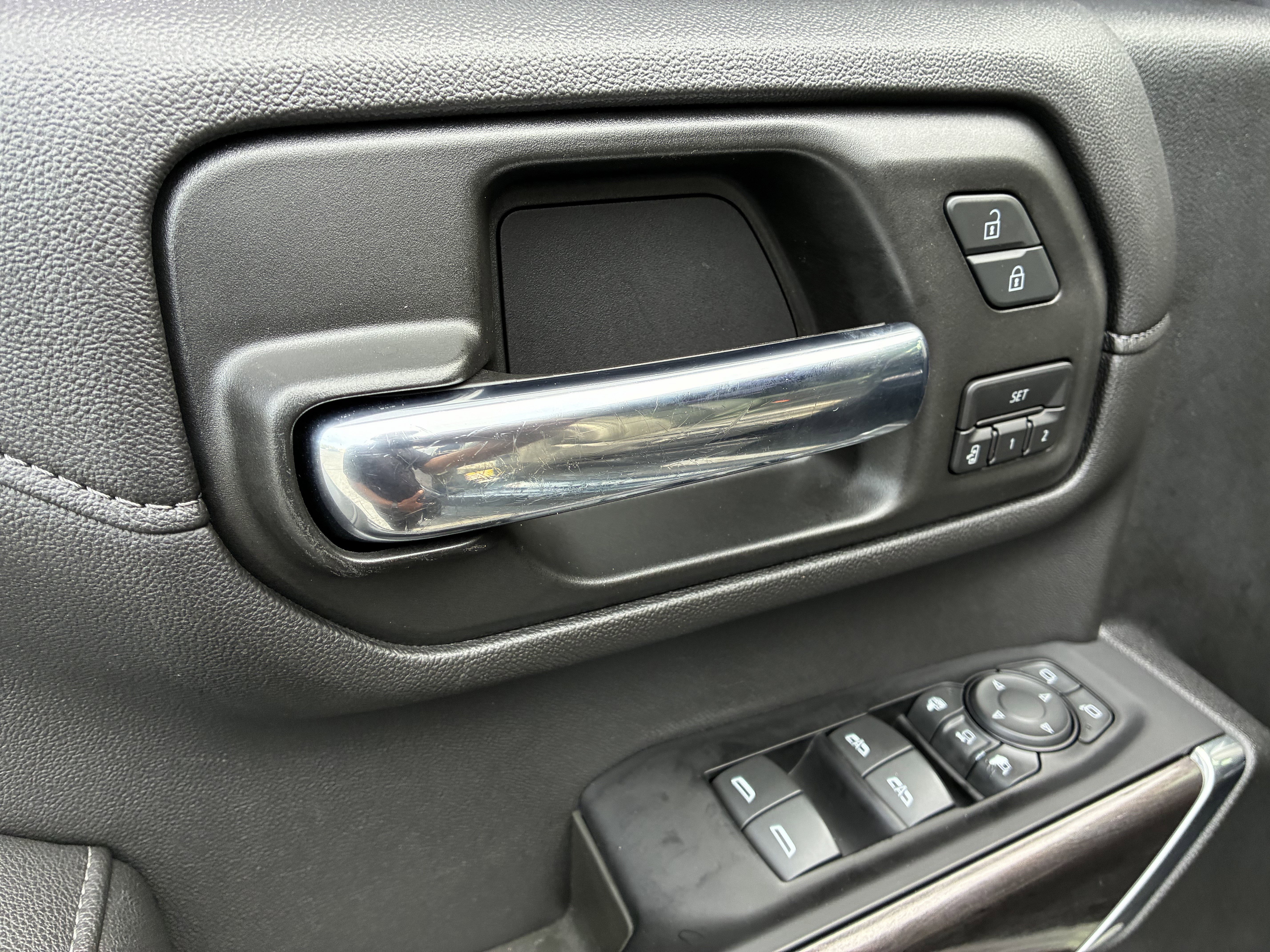 Used 2020 Chevrolet Silverado 2500 LTZ w/ LTZ Premium Package AWD/4WD image 26