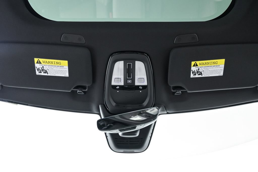 Certified 2026 Volvo XC90 B6 Plus w/ Protection Package Premier image 21