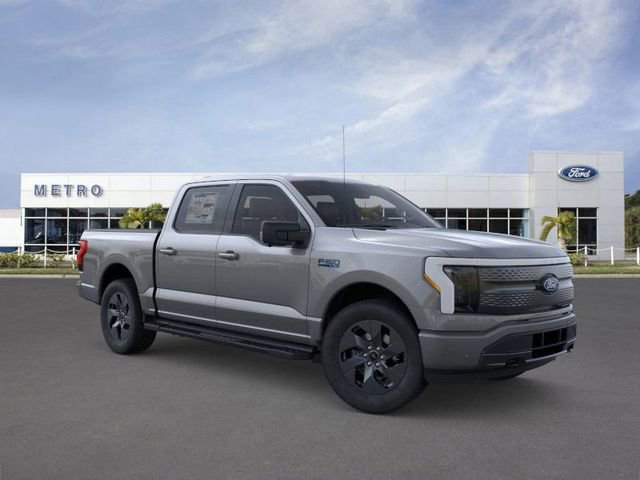 New 2025 Ford F150 Lightning Flash image 7