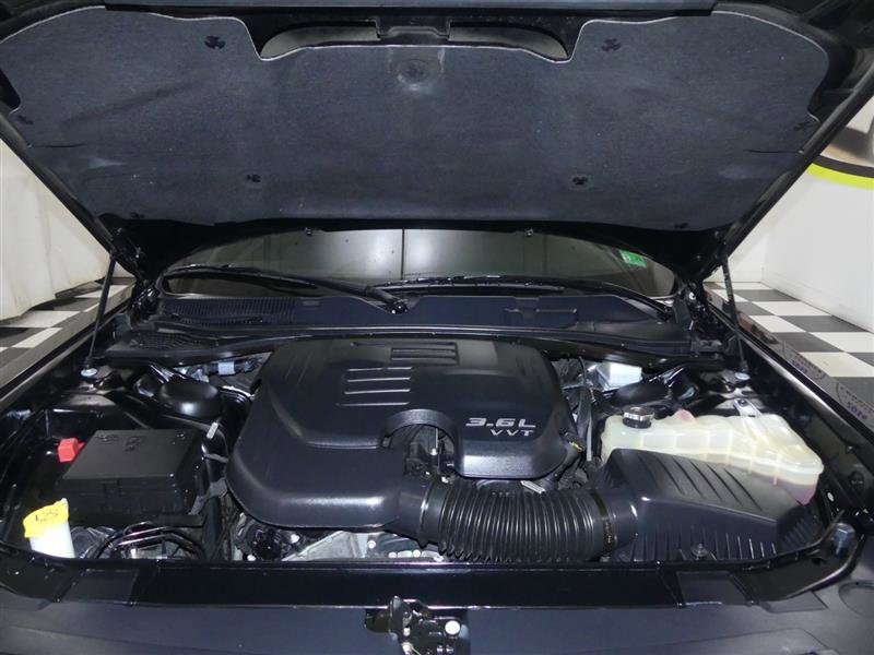 Used 2022 Dodge Challenger GT image 27