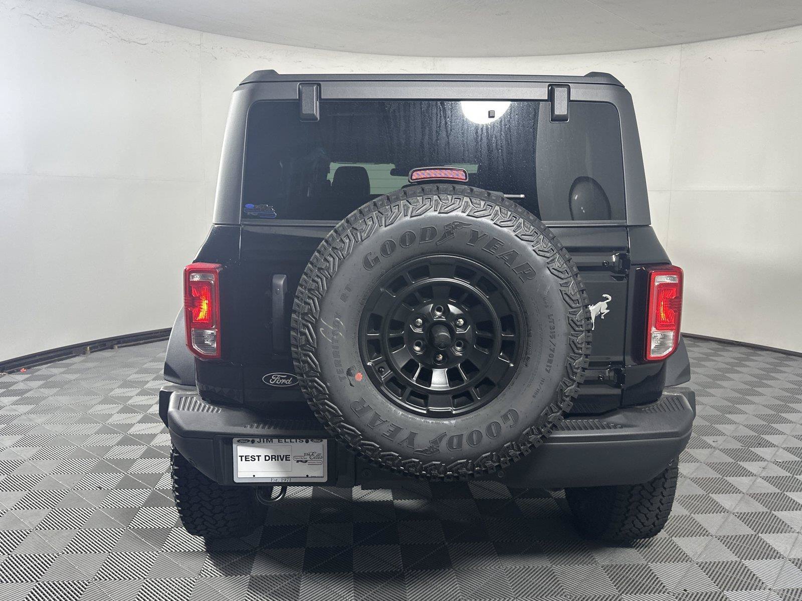 New 2026 Ford Bronco Big Bend w/ Black Diamond Package AWD/4WD image 6