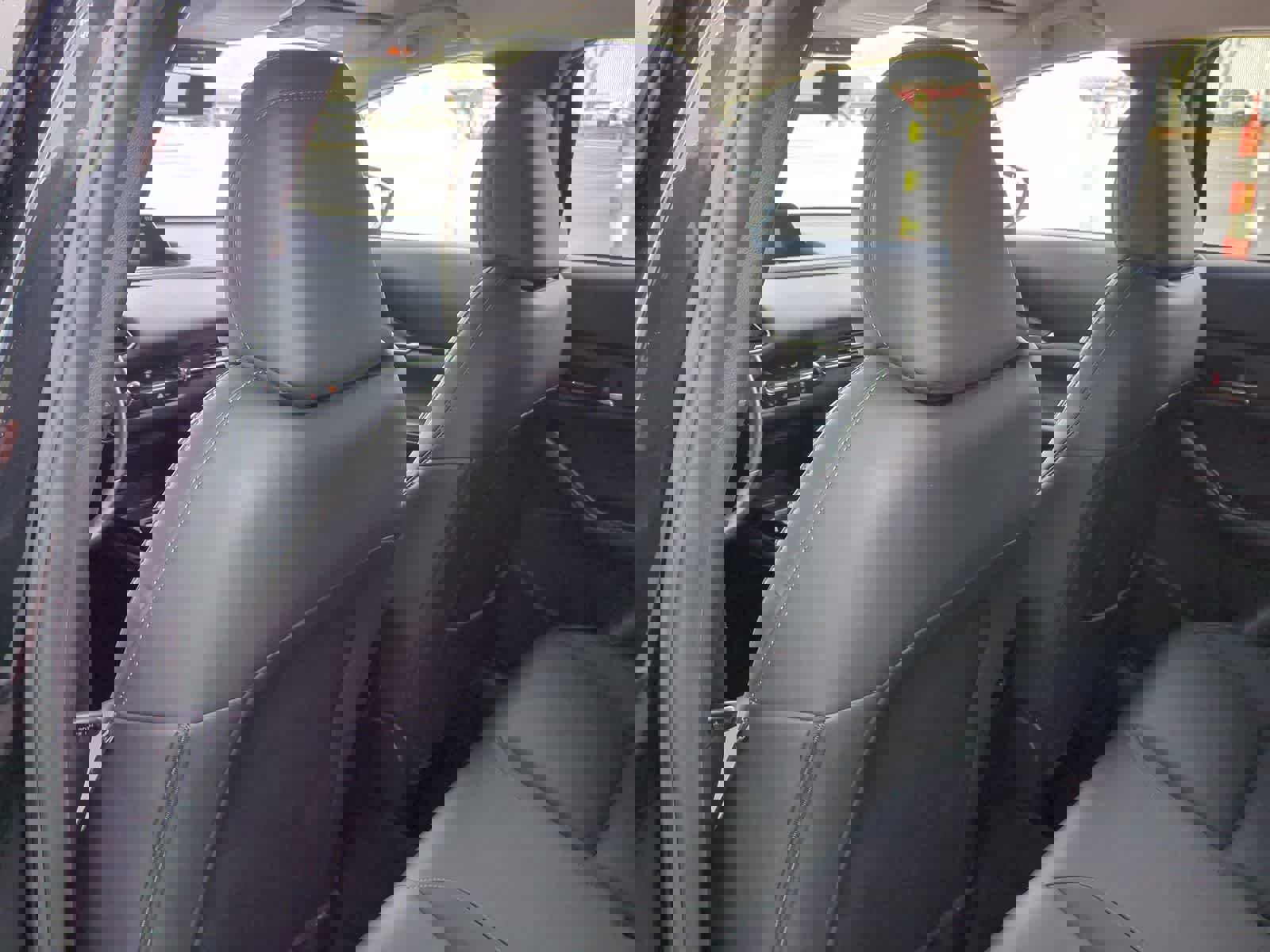 Used 2023 MAZDA CX-30 AWD 2.5 S w/ Preferred Package image 17