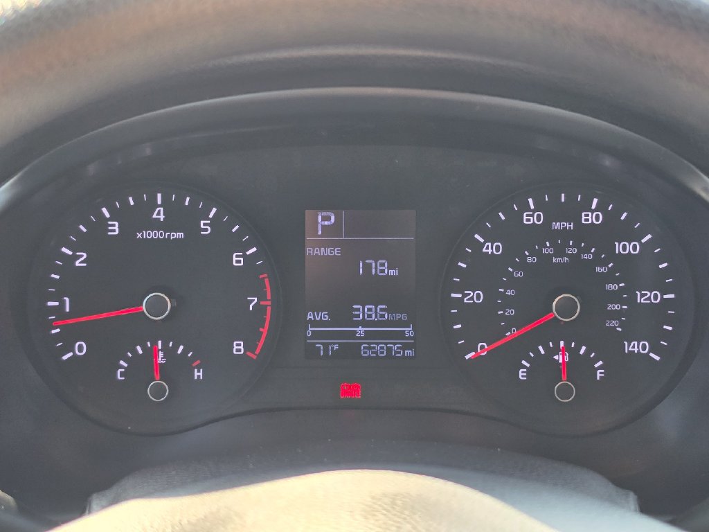 Used 2018 Kia Rio S FWD image 16
