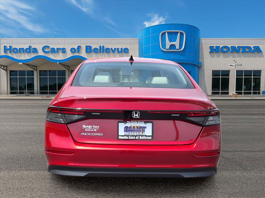 New 2025 Honda Accord SE image 4