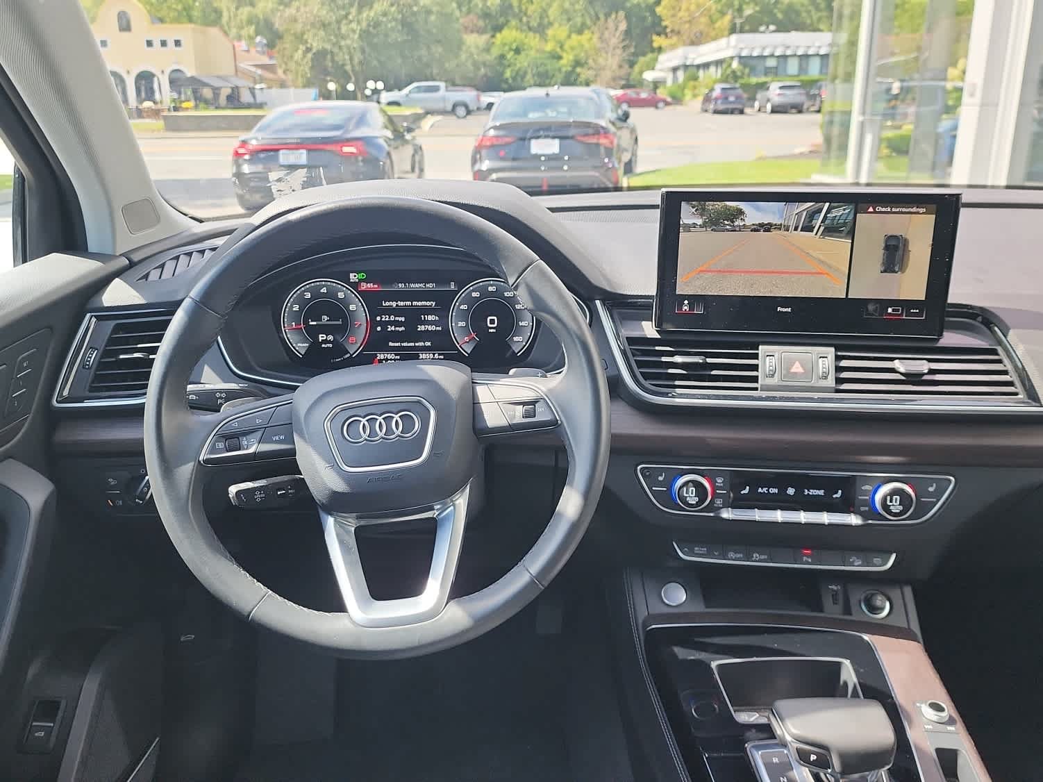 Used 2023 Audi Q5 2.0T Premium Plus w/ Premium Plus Package AWD/4WD image 19