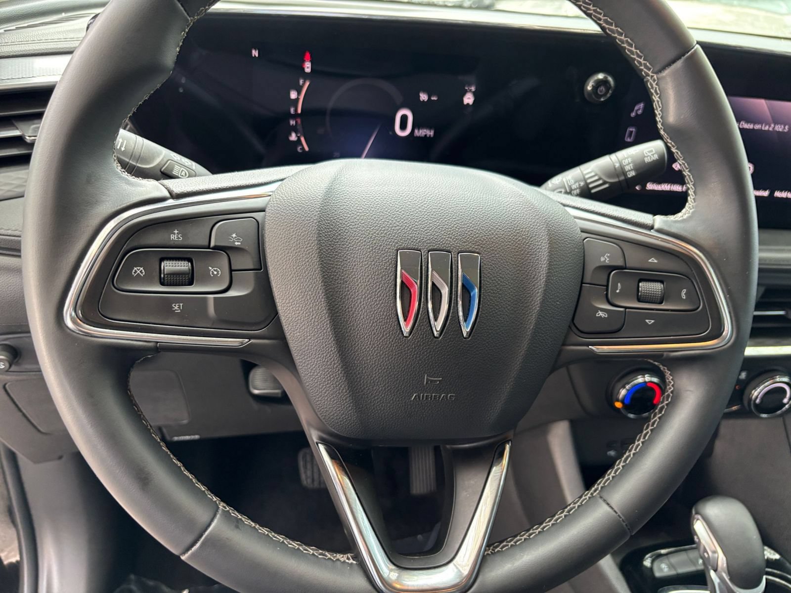 Used 2025 Buick Encore GX Preferred FWD image 27