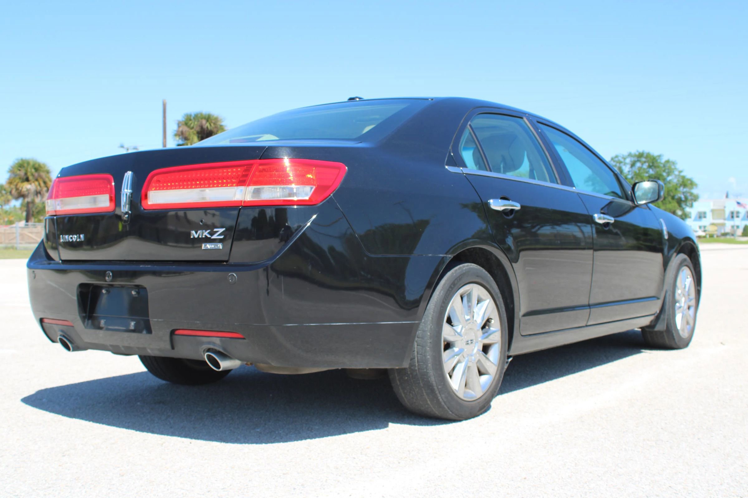 Used 2012 Lincoln MKZ AWD image 16