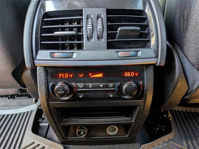 Used 2015 BMW X5 xDrive50i image 25