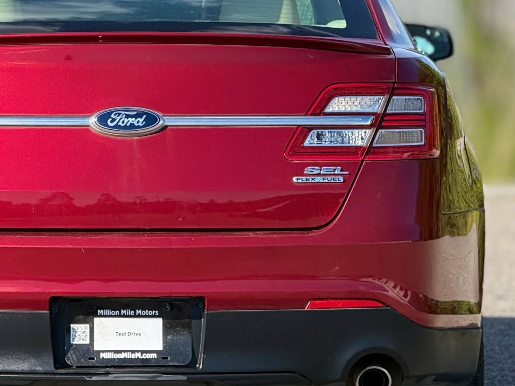 Used 2013 Ford Taurus SEL image 14