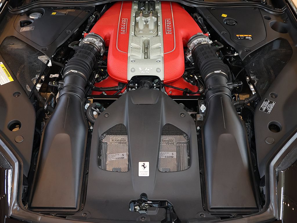 Certified 2020 Ferrari 812 Superfast RWD image 85