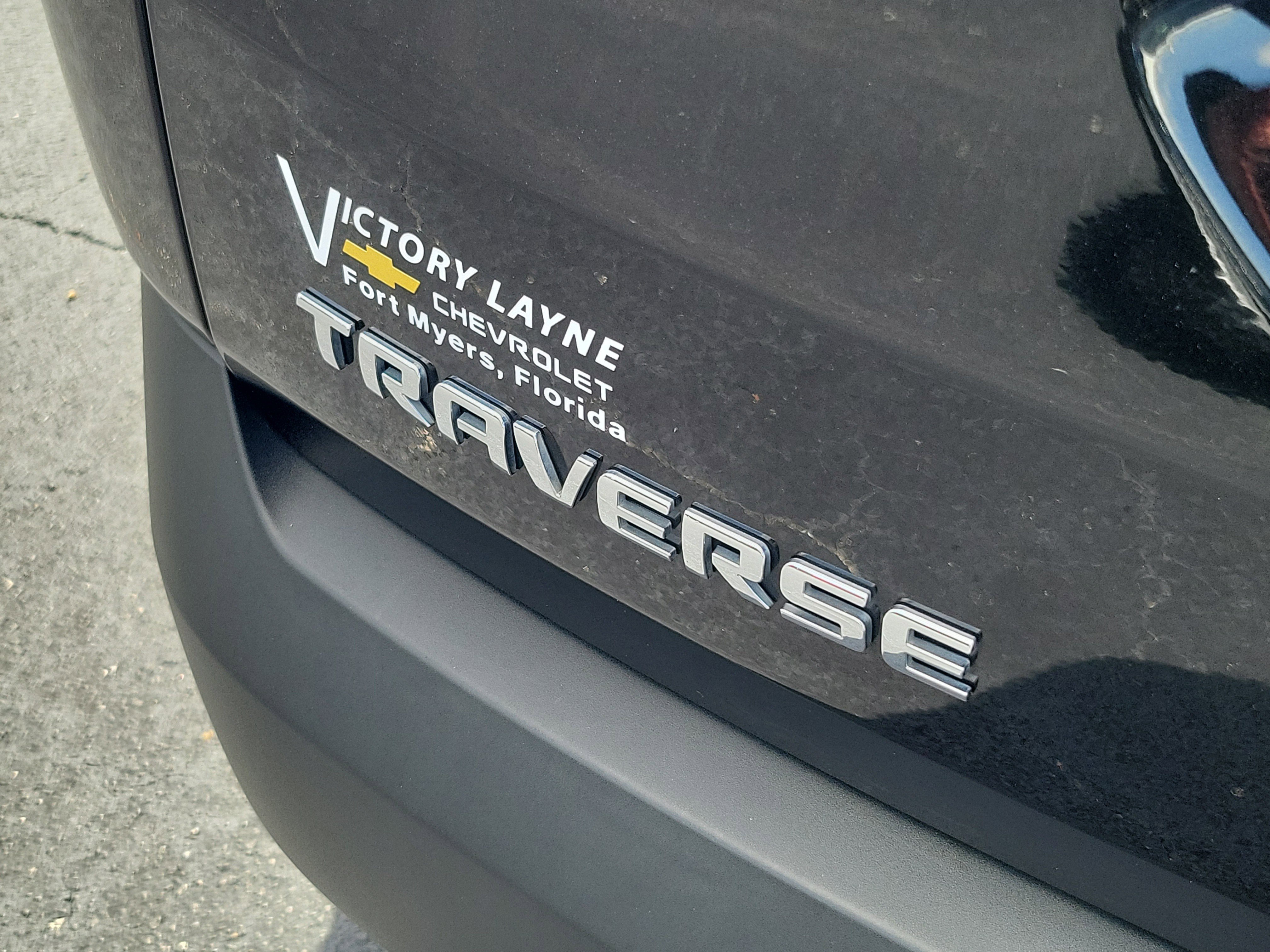 Used 2022 Chevrolet Traverse LS FWD image 5