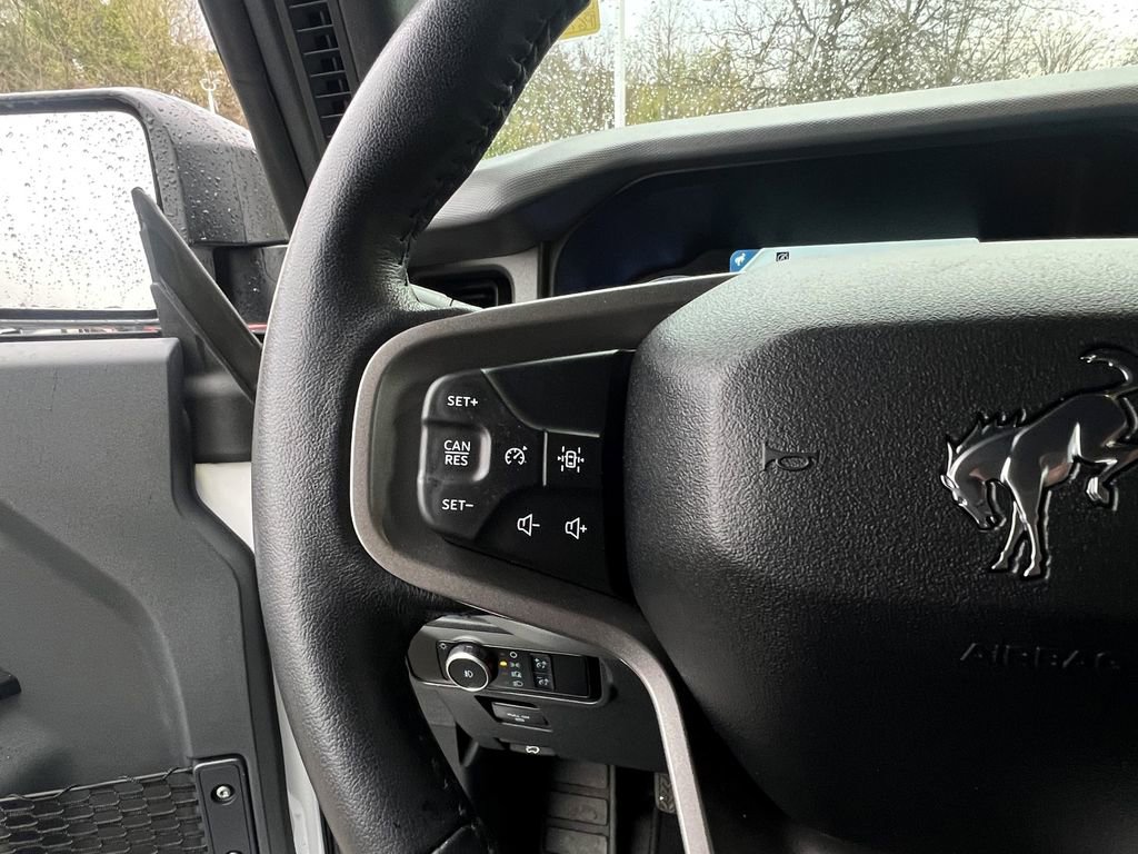 Used 2024 Ford Bronco Big Bend image 28