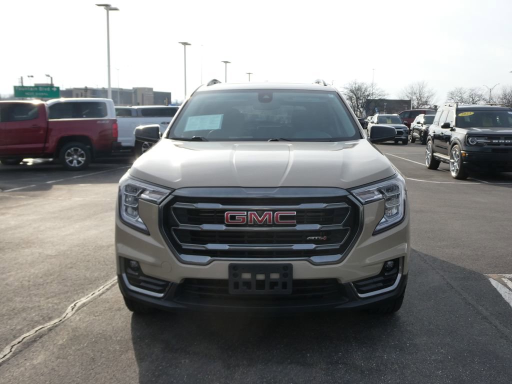 Used 2023 GMC Terrain AT4 w/ Infotainment Package II image 17