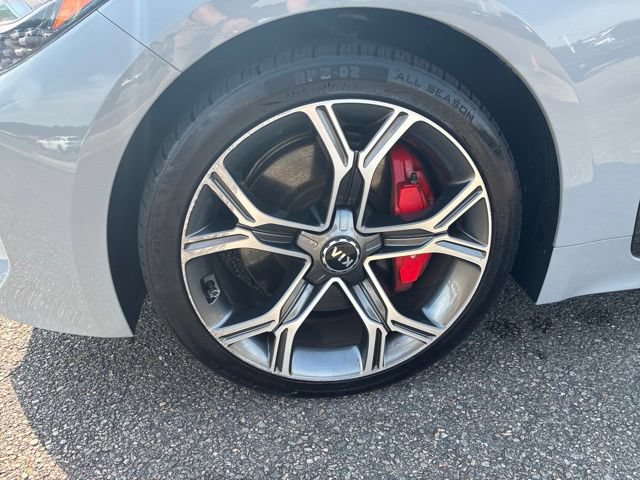 Used 2019 Kia Stinger GT2 AWD/4WD image 3