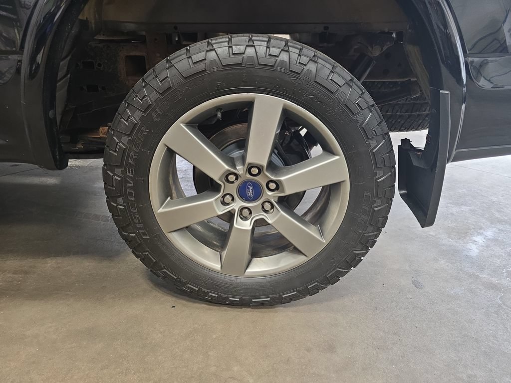 Used 2016 Ford F150 XLT w/ Equipment Group 301A Mid AWD/4WD image 36