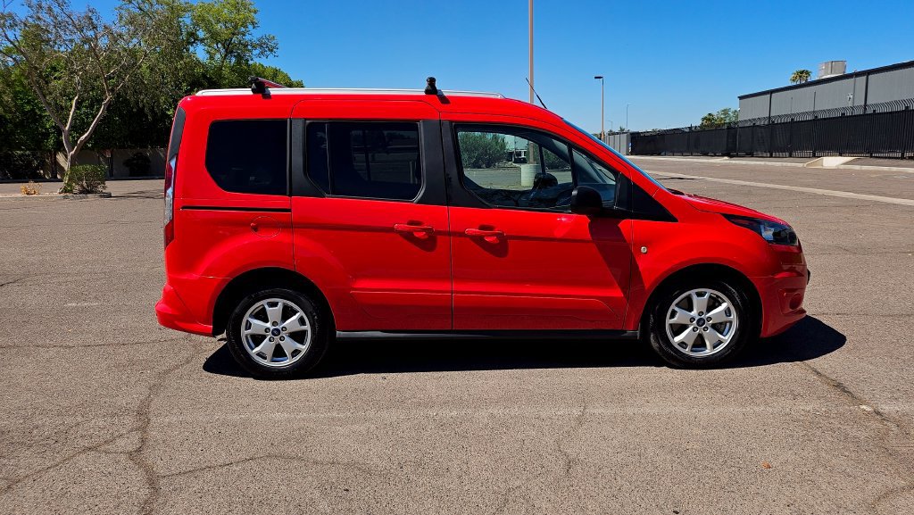 Used 2015 Ford Transit Connect XLT FWD image 12
