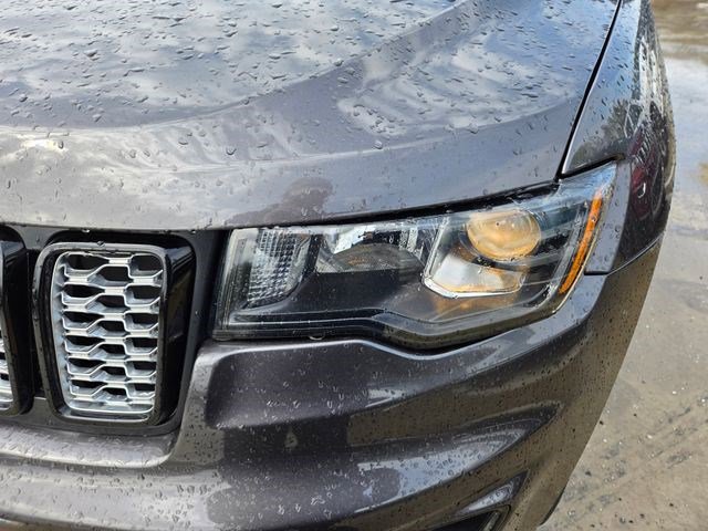 Used 2020 Jeep Grand Cherokee Altitude image 19