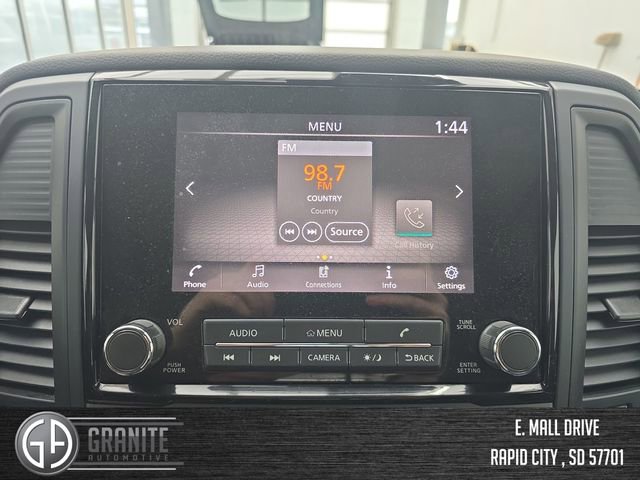 Used 2023 Nissan Titan S image 19