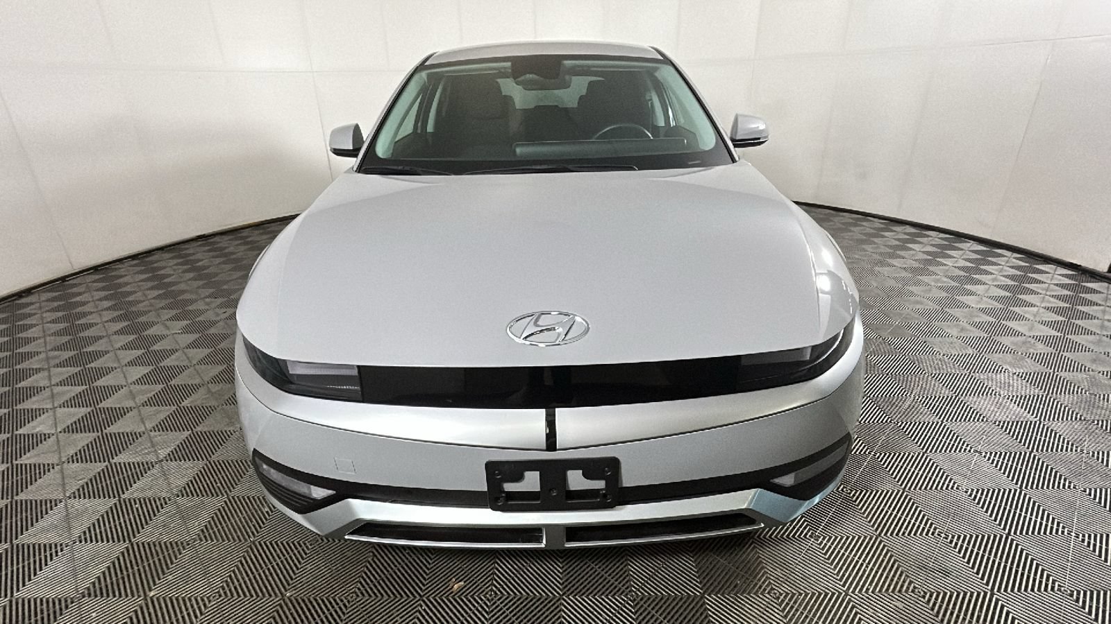 Used 2024 Hyundai Ioniq 5 SEL AWD/4WD image 9
