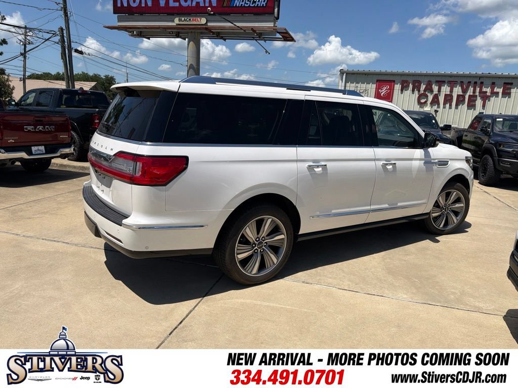 Used 2018 Lincoln Navigator L Reserve w/ Technology Package AWD/4WD image 10