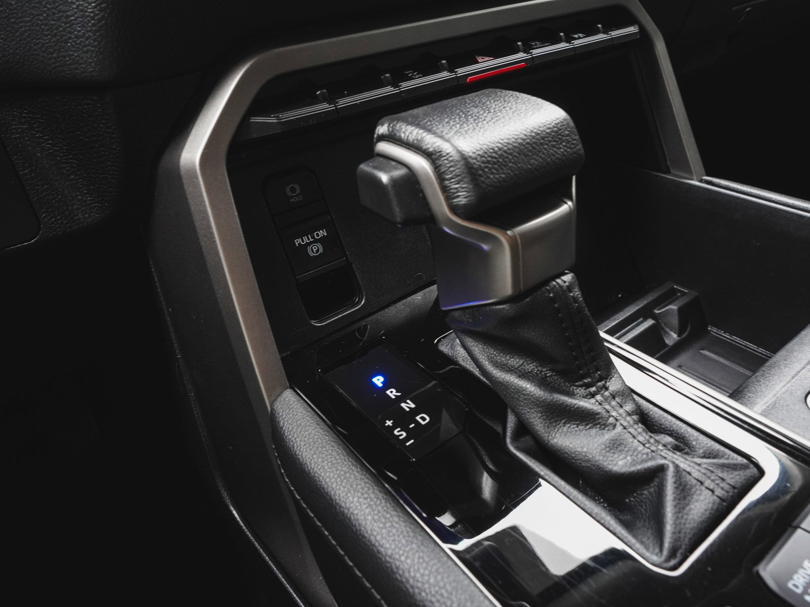 Used 2024 Toyota Tundra Limited image 27