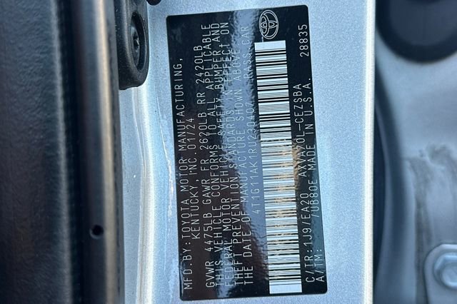 Used 2024 Toyota Camry SE w/ Blackout Package (TMS) image 32