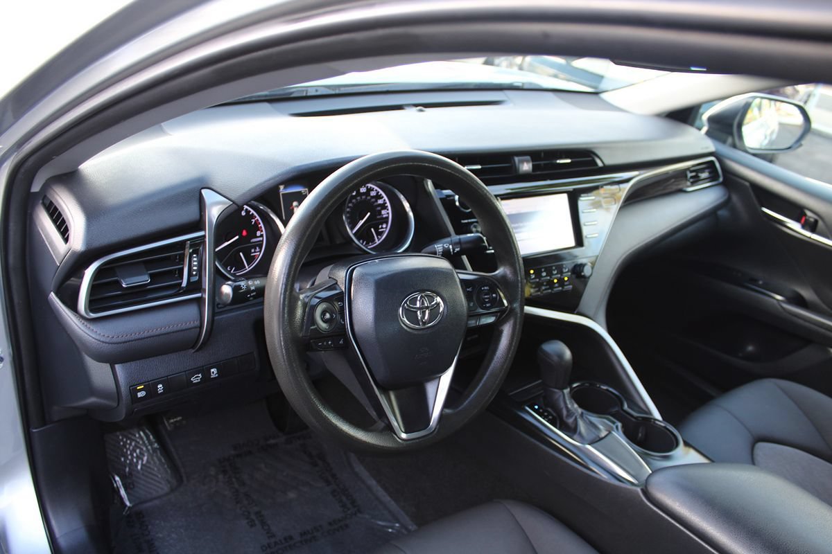 Used 2019 Toyota Camry LE w/ Carpet Mat Package FWD image 17