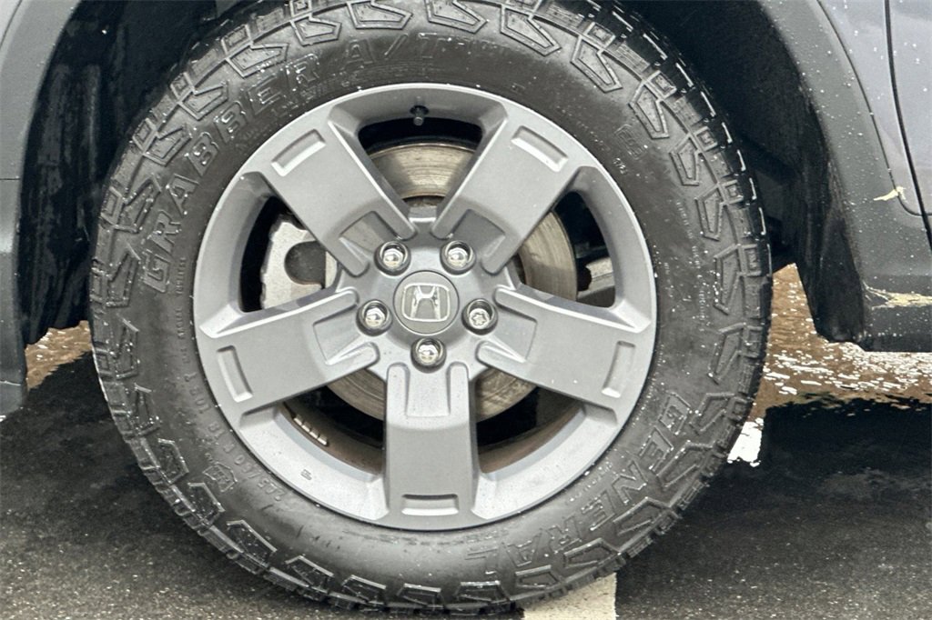 Certified 2025 Honda Ridgeline TrailSport image 29
