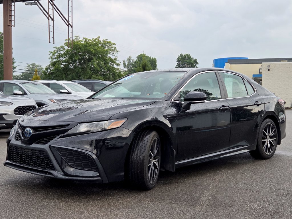 Used 2023 Toyota Camry SE FWD image 11