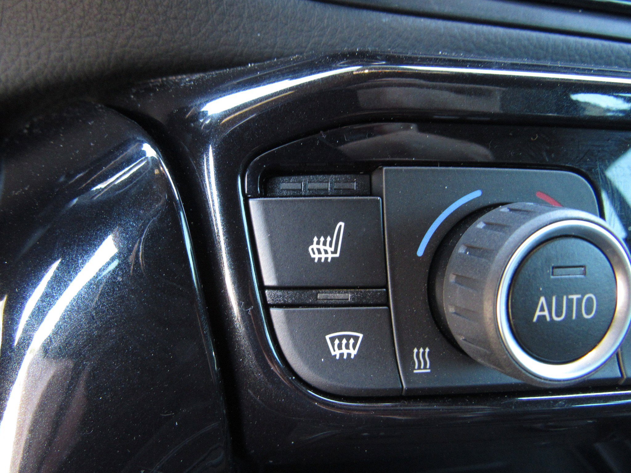 Used 2025 Toyota Supra Premium w/ Driver Assist Package image 18