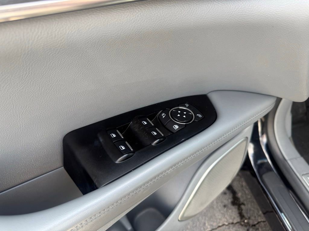 Used 2019 Lincoln Nautilus Reserve w/ Ultimate Package AWD/4WD image 11