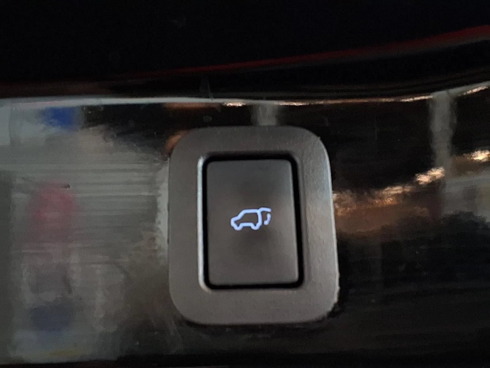 Used 2017 Toyota Highlander XLE AWD/4WD image 9