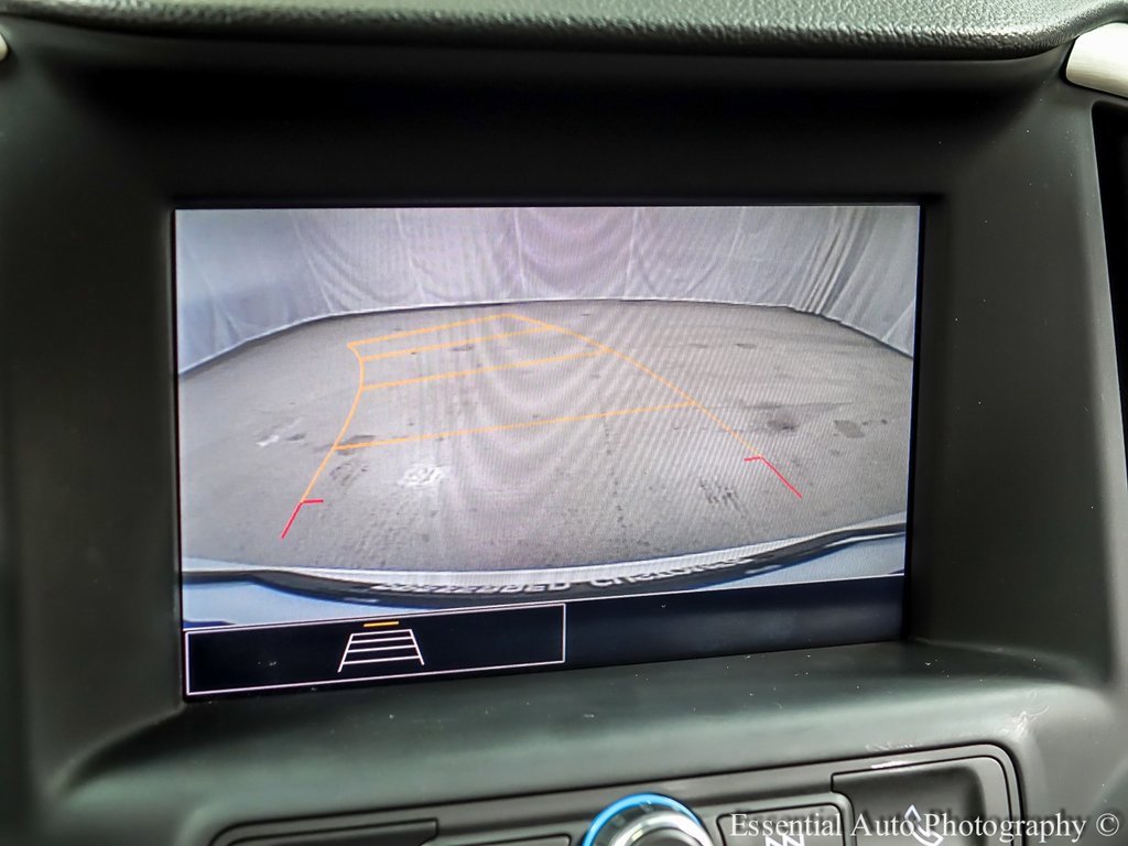 Used 2022 GMC Terrain SLE w/ Driver Convenience Package image 16