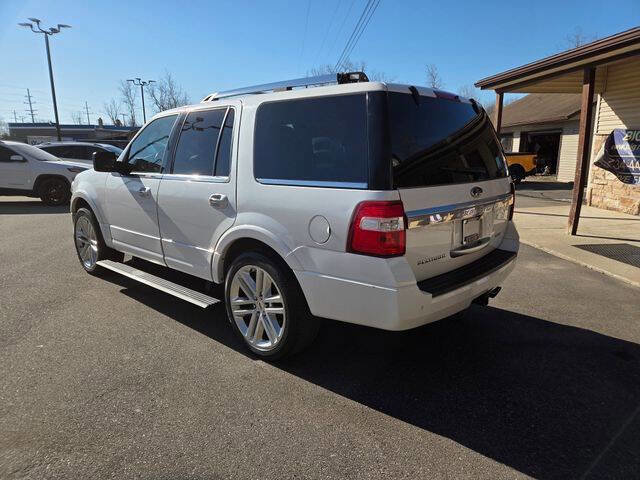 Used 2016 Ford Expedition Platinum AWD/4WD image 4