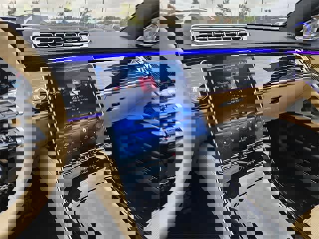 Used 2024 Mercedes-Benz S 63 AMG S image 29