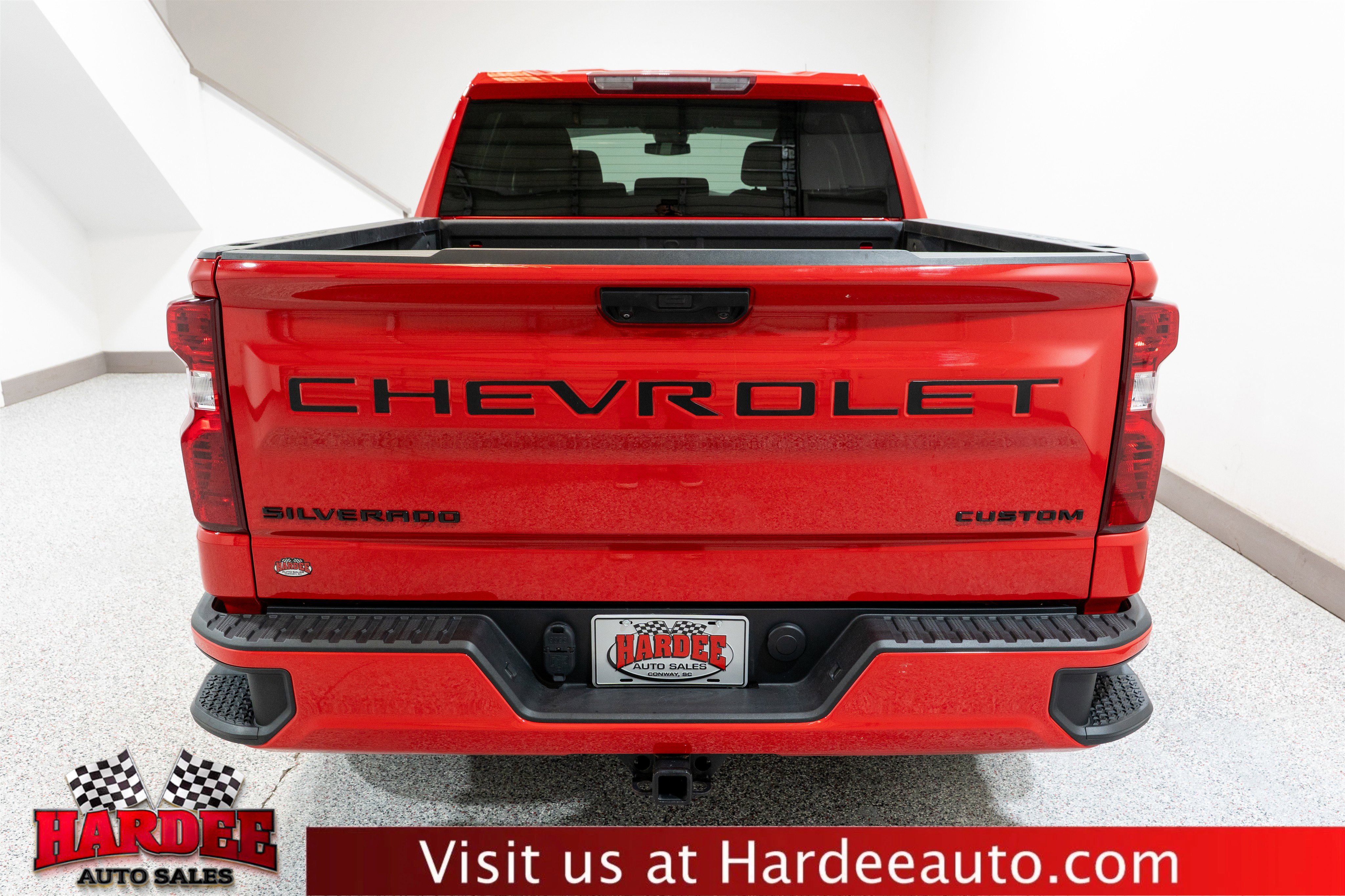 Used 2023 Chevrolet Silverado 1500 Custom w/ LPO, Dark Essentials Package image 4