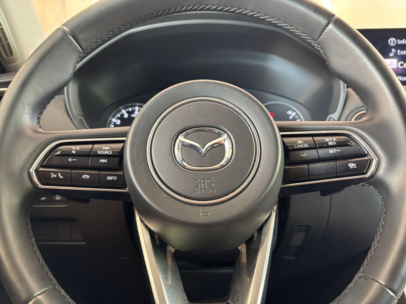 Used 2025 MAZDA CX-90 3.3 Turbo w/ Preferred Package AWD/4WD image 29